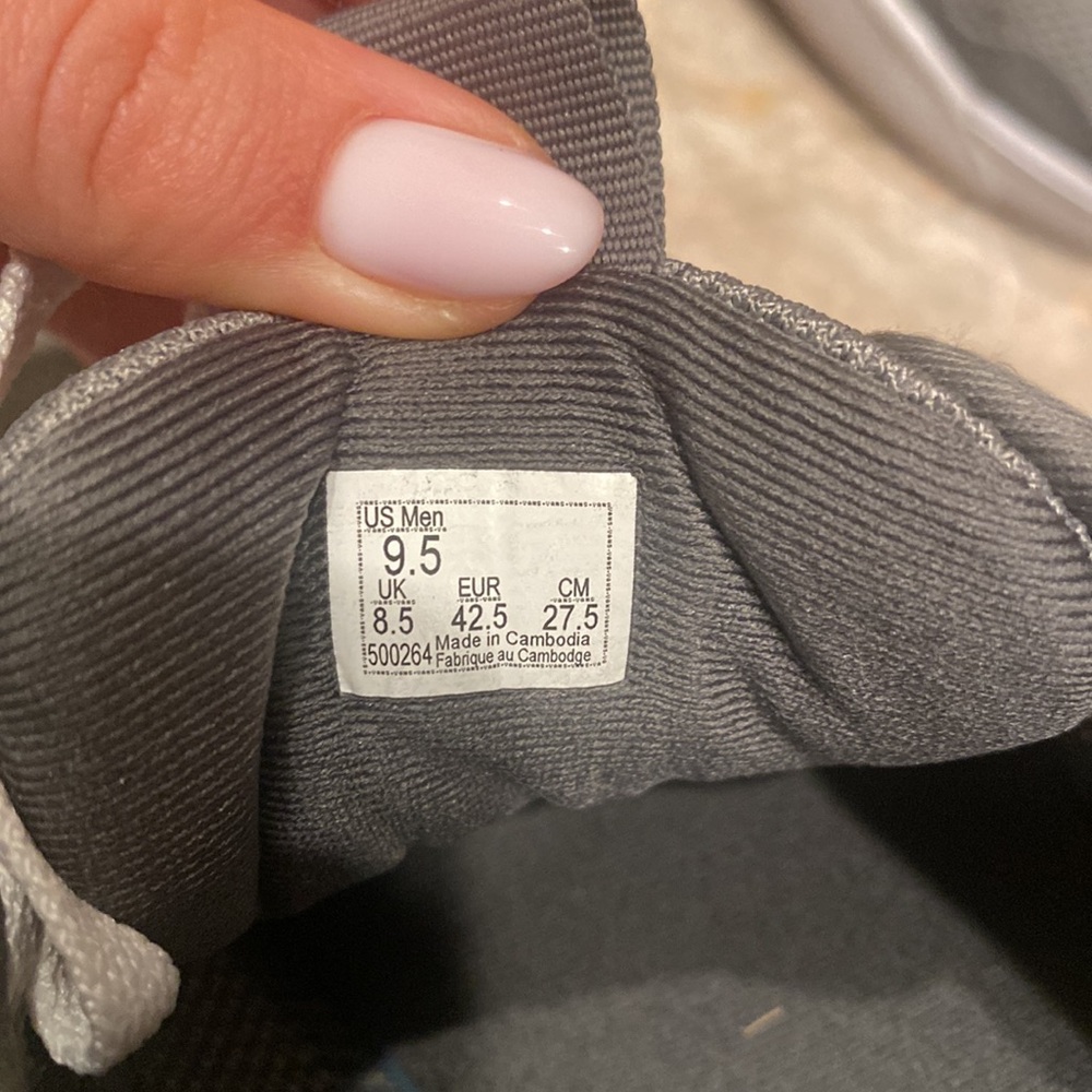 Vans Men Shoes - Picture 4 of 6